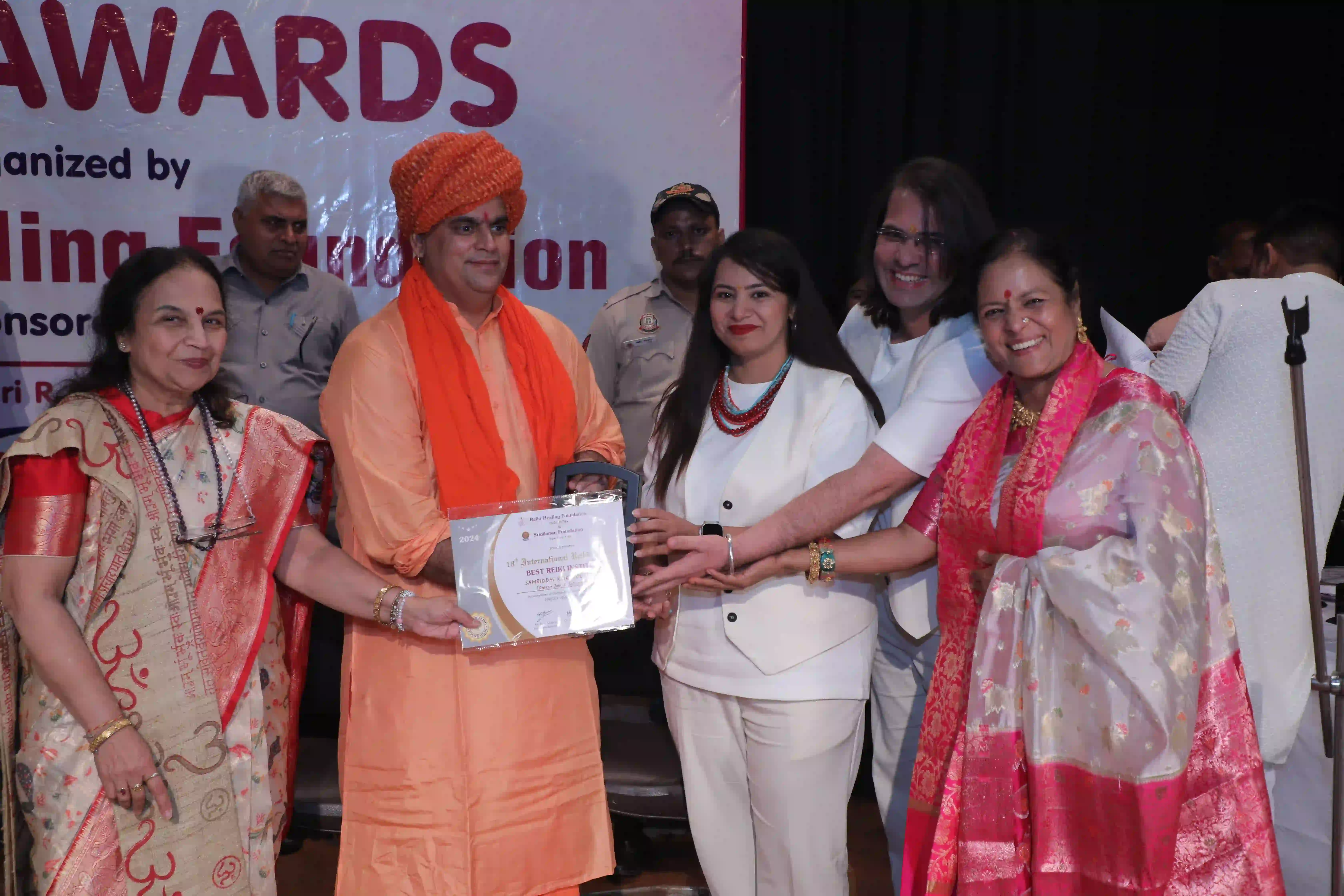 Reiki Grand Master Dinesh Jain – International Reiki Award Winner, Samriddhi Reiki Foundation